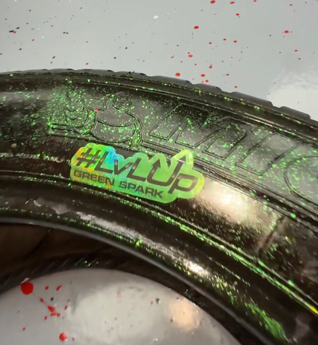 #LvLUp TireShine Special Edition RED/BLUE/GREEN/GOLD/SILVER/MULTICOLOR (250ml)