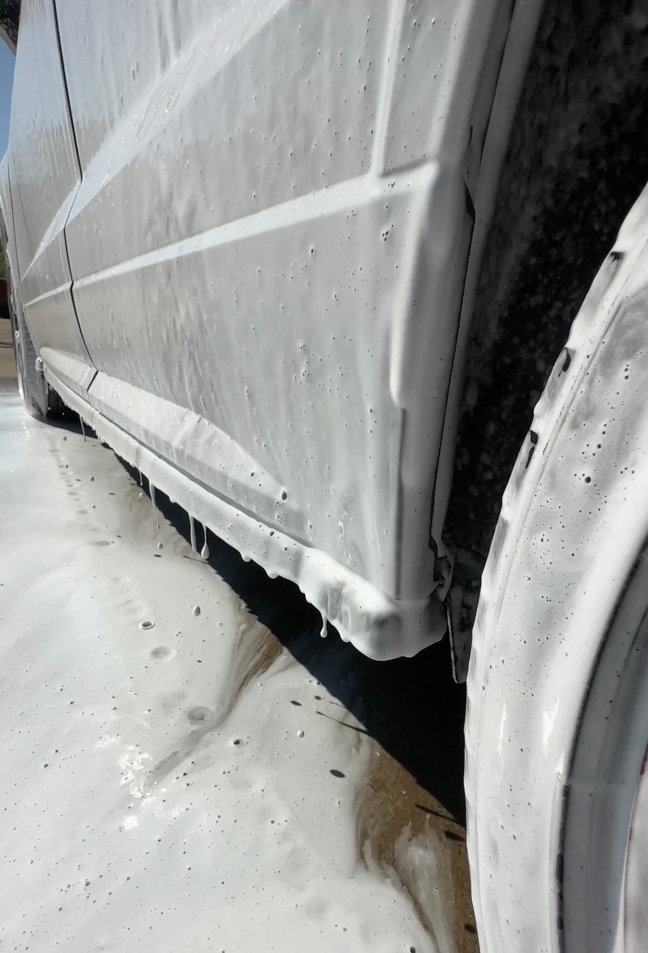 #ACTIVEFOAM MORE SHINE ( 5.5 L ) 10-50ML FOR 1 LITRE OF WATER