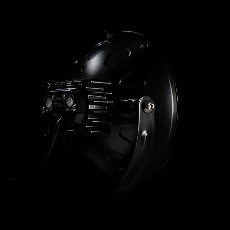 AMBASSADOR DARK EDITION DRIVING LIGHT 9